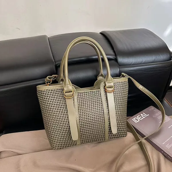 Gold_Pu_Fabric_Premium_Hand_Bag_For_Women