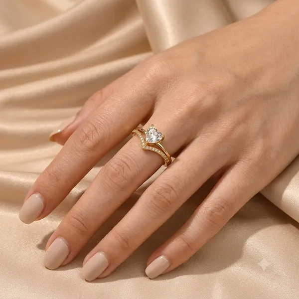 Gold_Heart_zircon_diamand_Ring_