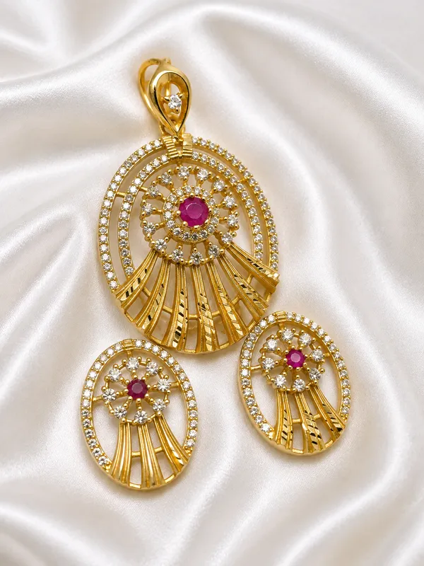 Gold_Brass_Alloy_Earrings_For_Women