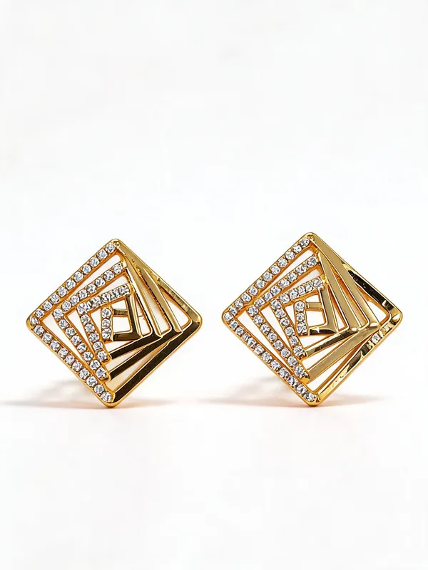Gold_Brass_Alloy_Earrings_For_Women