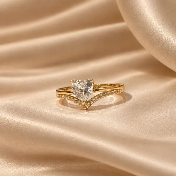 Gold_Heart_zircon_diamand_Ring_