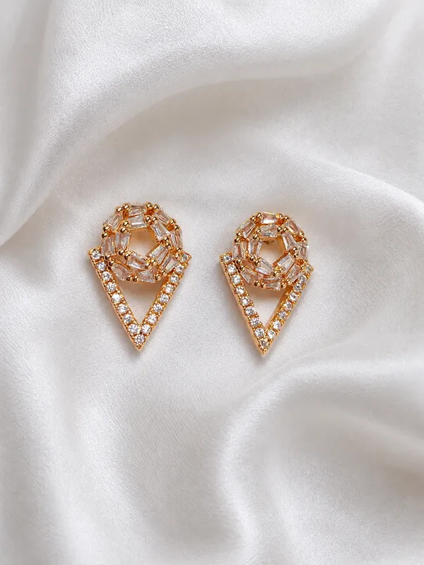 Gold_Brass_Alloy_Earrings_For_Women