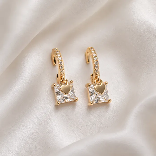 Gold_Brass_Alloy_Earrings_For_Women