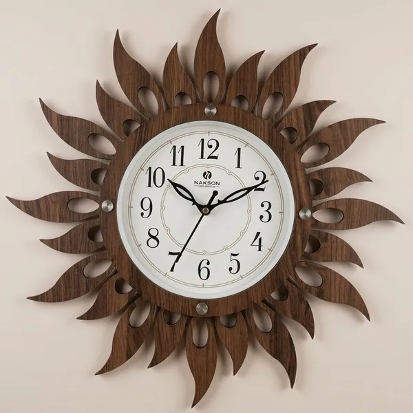 Wood_Sunburst_Petal_Decorative_Wall_Clock