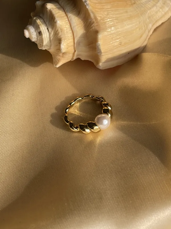 Gold_Platedtwist_Pearl_Ring