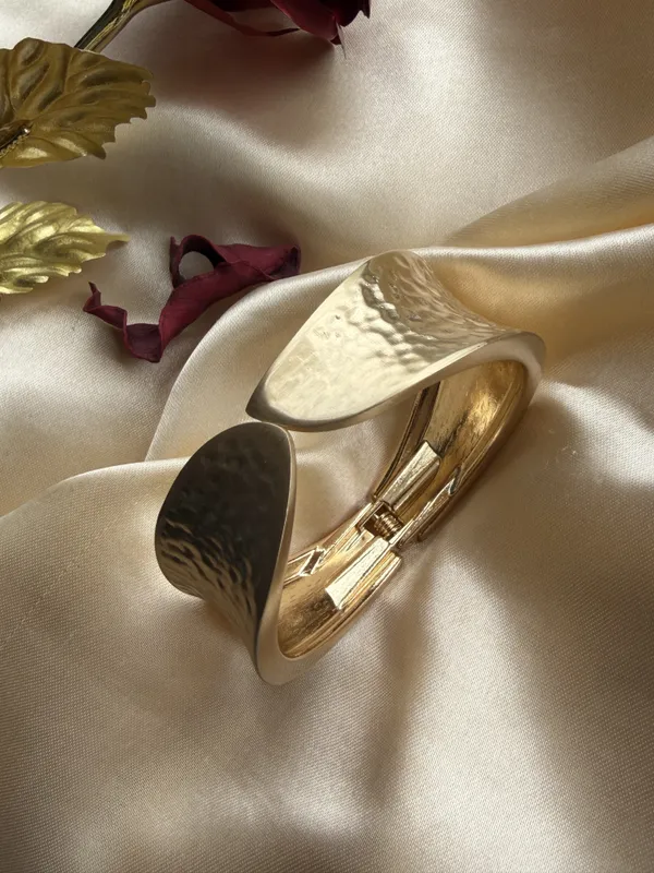 Sculptural_Hinged_Bracelet_,_Brushed_Gold