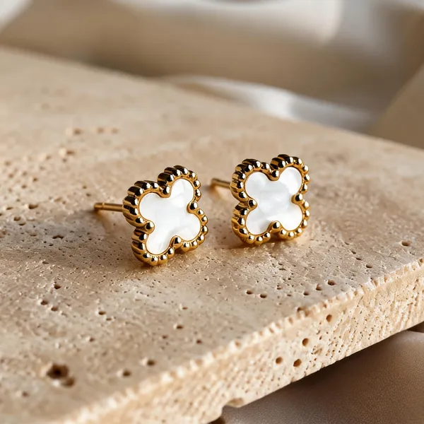 White_And_Gold_Clover_Stud_Earrings