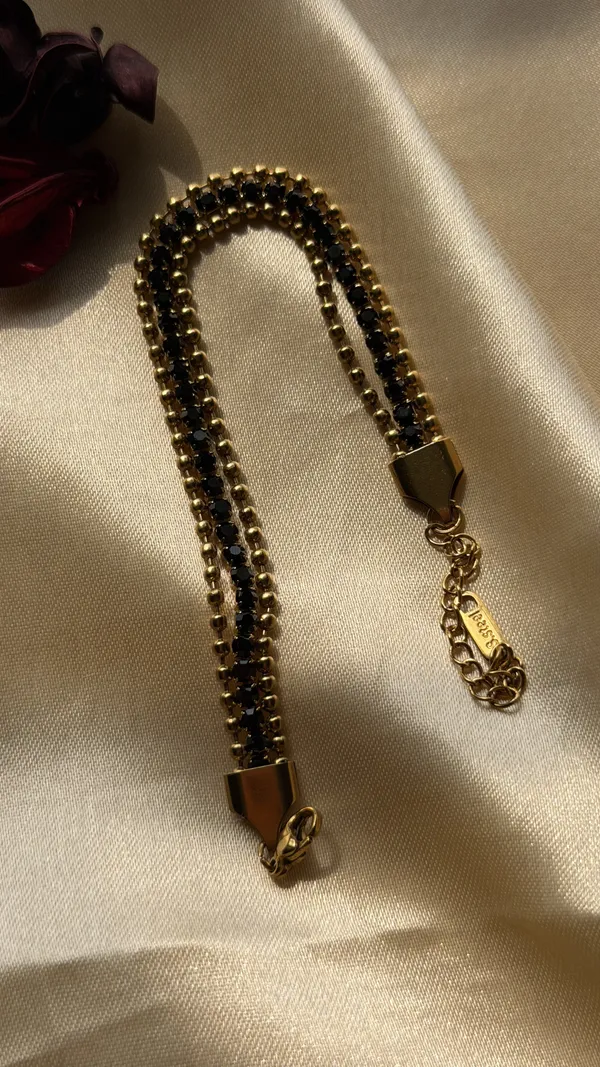 Nazar_Noir_bracelet