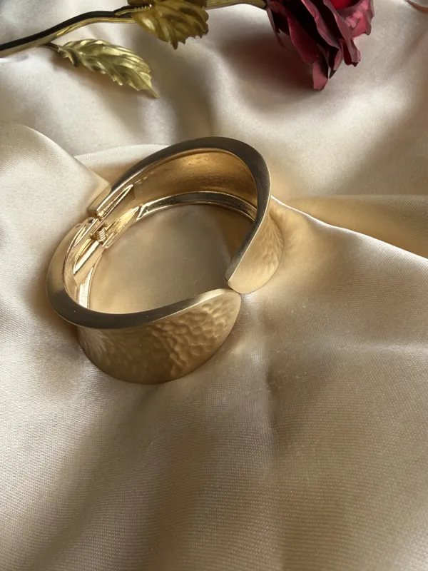 Sculptural_Hinged_Bracelet_,_Brushed_Gold