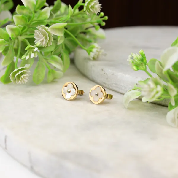 Pearl_Flower_Blossom_Earrings_In_Rose_Gold_Tone