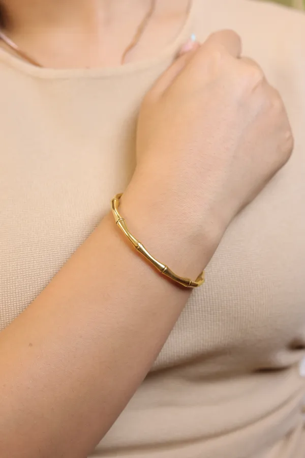 Gold_Plated_Bamboo_Textured_Cuff_Bracelet_For_Women