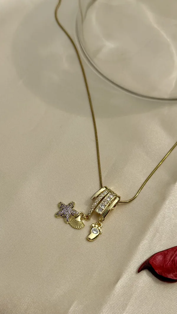 Gold-Tone_Crystal_Charm_Necklace_for_Women