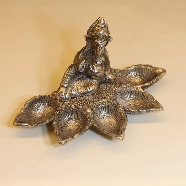 5_Diya_Ganesh_ji