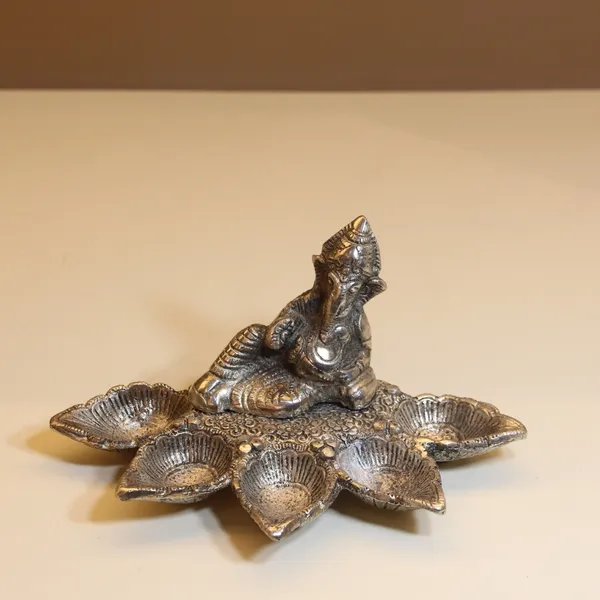 5_Diya_Ganesh_ji