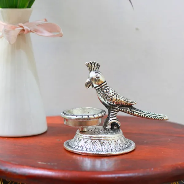 Handcrafted_Metal_Parrot_Candle_Holder