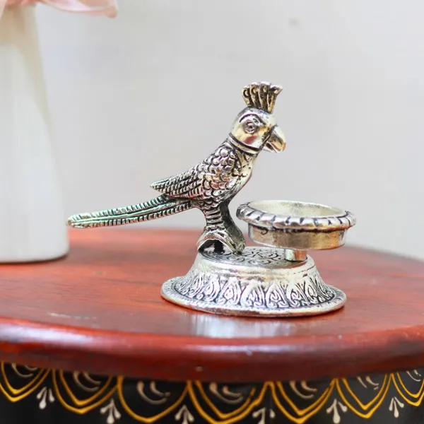 Handcrafted_Metal_Parrot_Candle_Holder