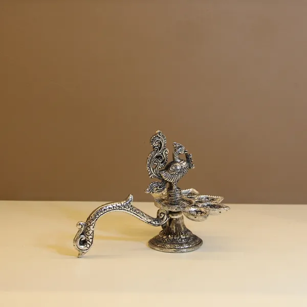 Peacock_Handle_5_Diya