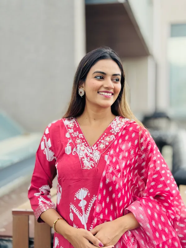 coral_Pink_Embroidered_Kurta_Set_with_Tonal_Dupatta