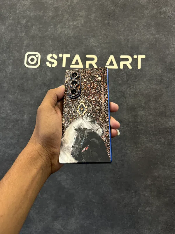 Multicolor_Horse_Non_-_Sticky_Bubble_free_Phone_Skin_For_Smartphone