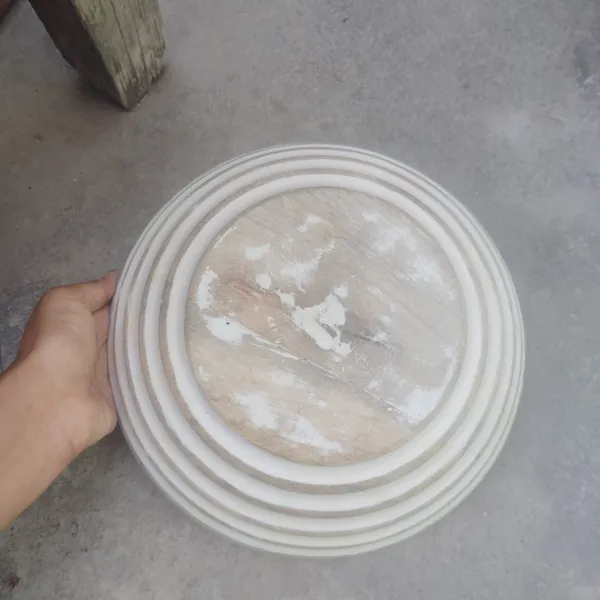 Natural_&_Eco-Friendly_Mango_Wood_Round_Decorative_Serving_Tray