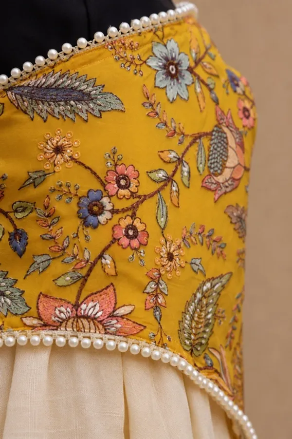 Pearl_Yolk_-_Flowing_Top_With_Kali_Palazzo