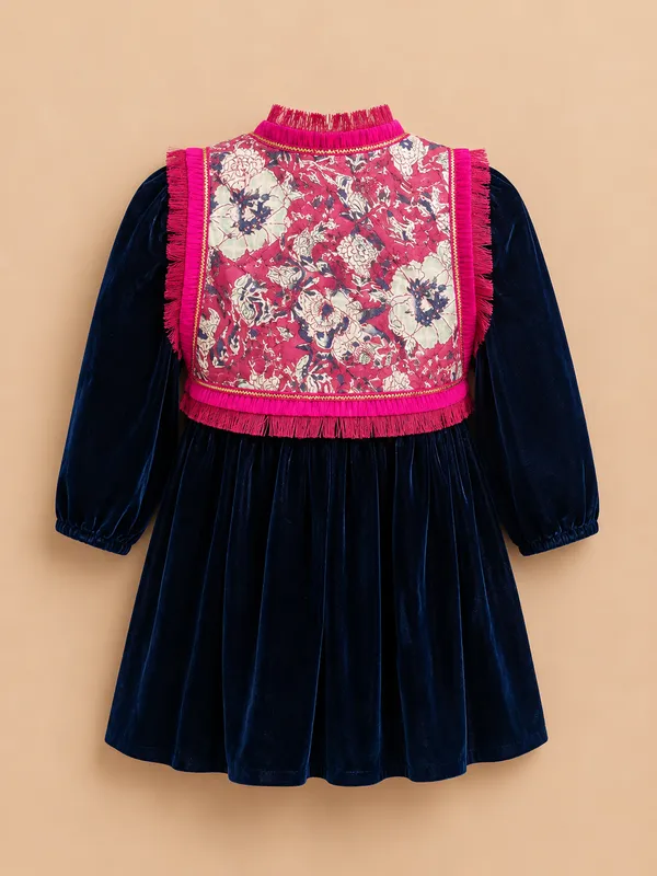 Midnight_Bloom_-_One_piece_with_jacket_