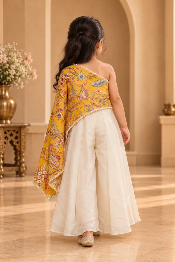 Pearl_Yolk_-_Flowing_Top_With_Kali_Palazzo