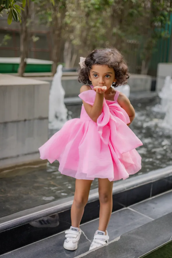 Pink_Neoprene_Tulle_Layered_Bow_Sleeveless_Party_Dress_For_Girls