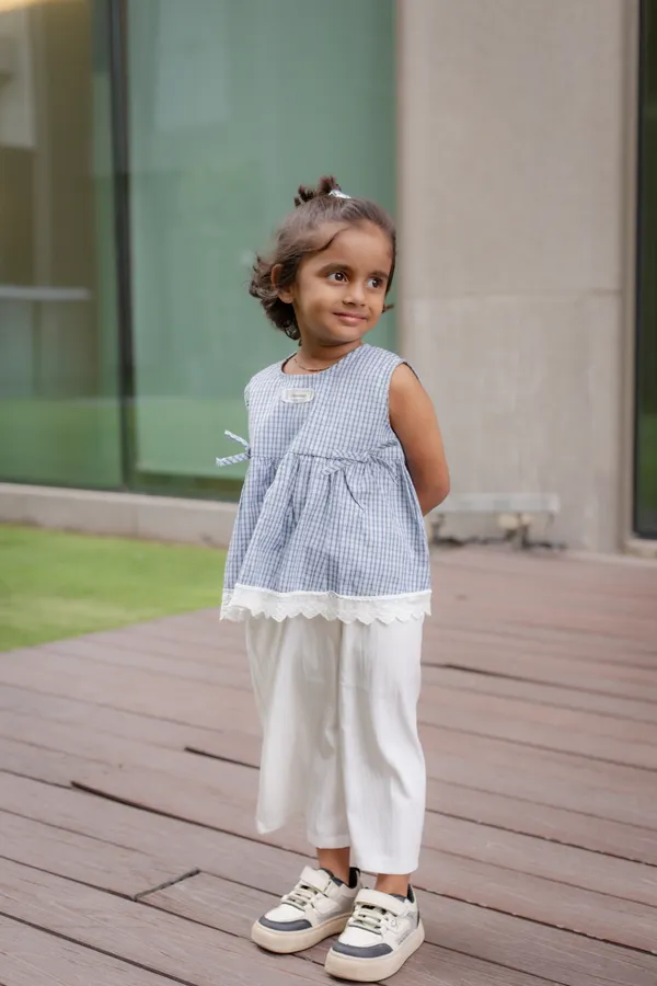 Blue_Premium_Cotton_Checked_Sleeveless_Tunic_And_Pants_Set_For_Girls