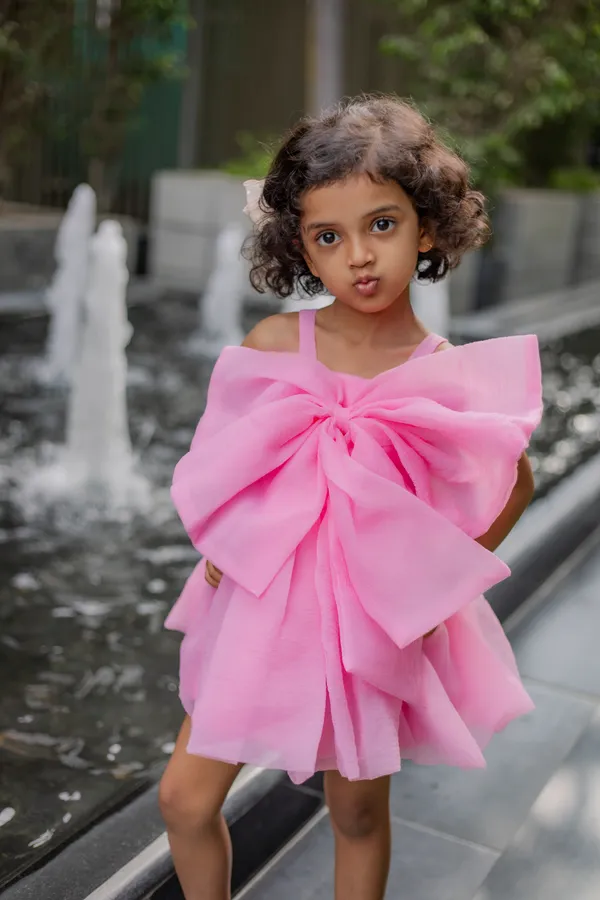 Pink_Neoprene_Tulle_Layered_Bow_Sleeveless_Party_Dress_For_Girls
