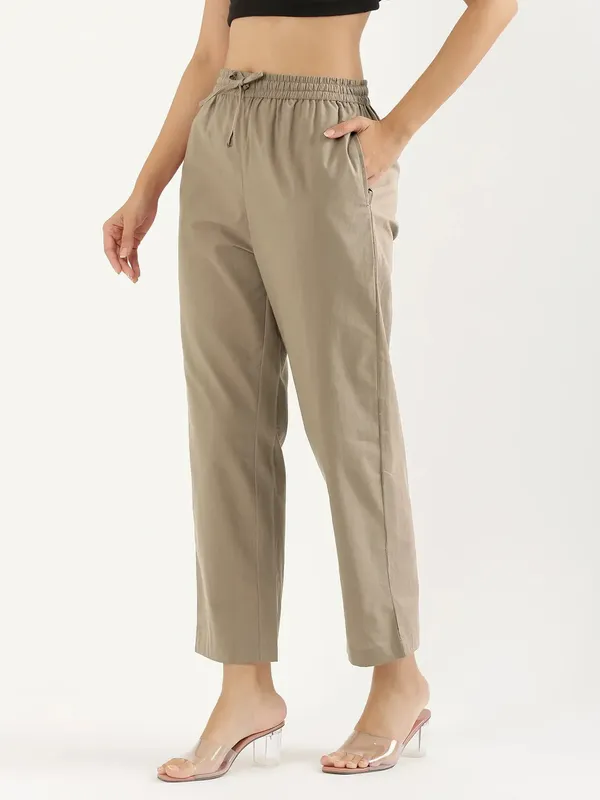Women-Beige-Cotton-Straight-Pant