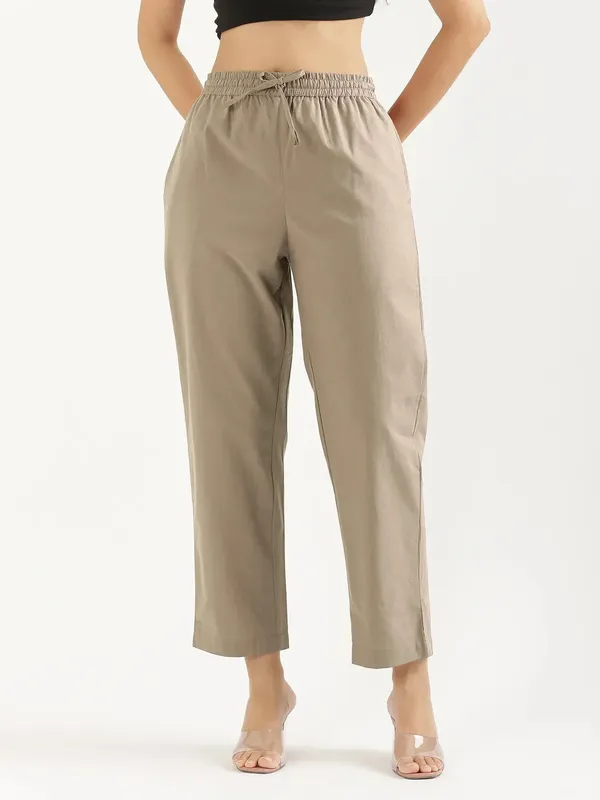 Women-Beige-Cotton-Straight-Pant