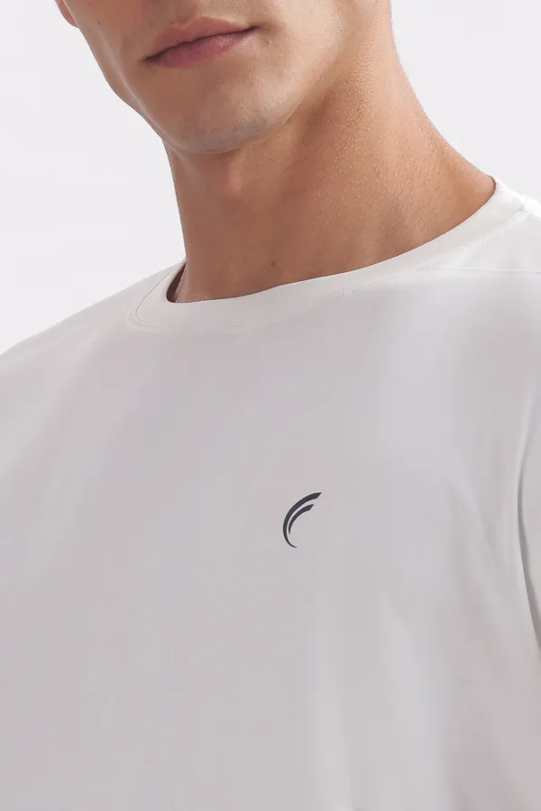 White_Round_Neck_Short_Sleeve_T-Shirt_for_Men