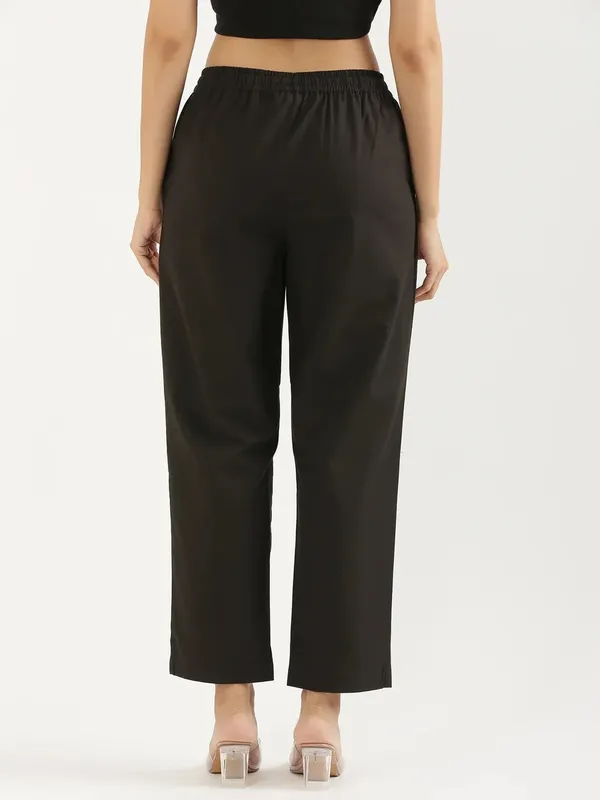 Women-Black-Cotton-Straight-Pant