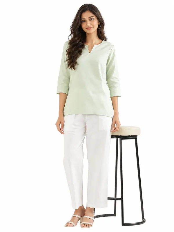 Women-White-Cotton-Straight-Pant