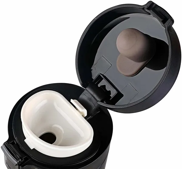 Black_Stainless_Steel_Push_Lock_Coffee_Travel_Mug_For_Commuting,_Office,_Travel,_Outdoor_Use