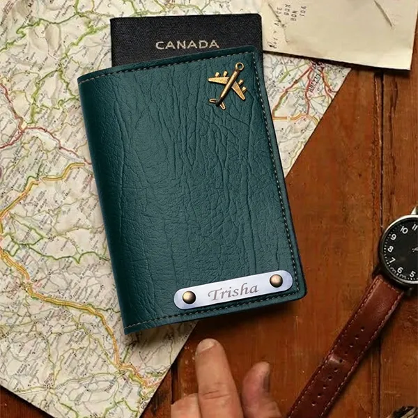 Green_Personalised_Passport_Holder