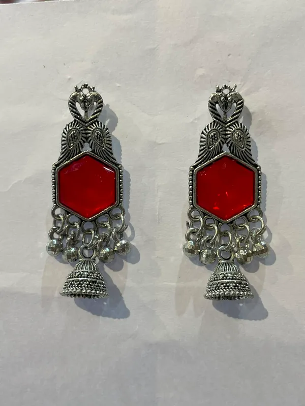 Silver_Oxidized_Red_Hexagonal_Stone_Jhumka_Earrings_For_Women