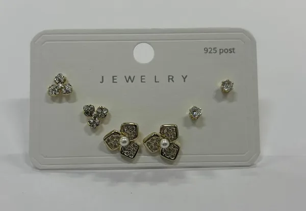 Sterling_Silver_Crystal_Stud_Earrings_Set