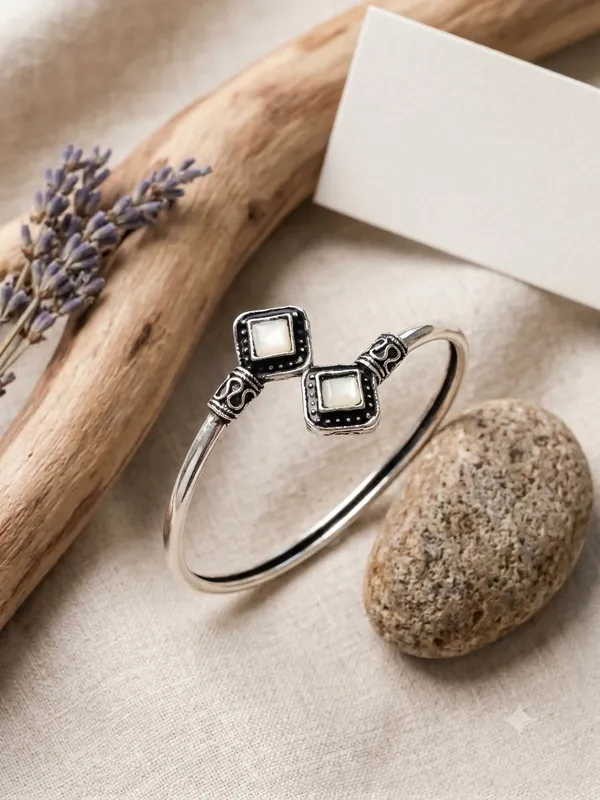 Oxidized_Silver-Tone_Adjustable_Stone_Bracelet_for_Women
