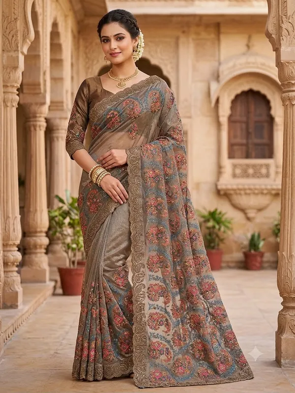 Elegance_to_your_wardrobe_with_this_beautiful_Premium_Designer_Saree_With_Blouse_Piece