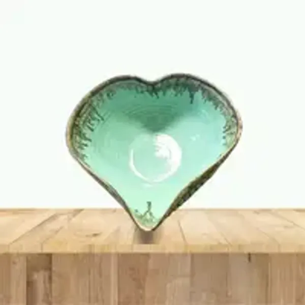 Heart_Shaped_Fluted_Handcrafted_Serving_Bowl_Oceanic_Whisper_8_X_4