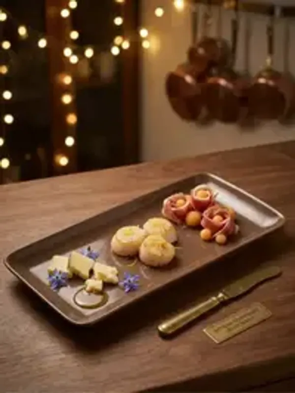 Mocha_Luxe_Rectangular_Serving_Tray
