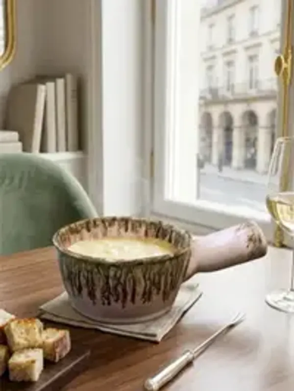 Blush_Cascade_Ceramic_Sauce_Pot_5_Inches