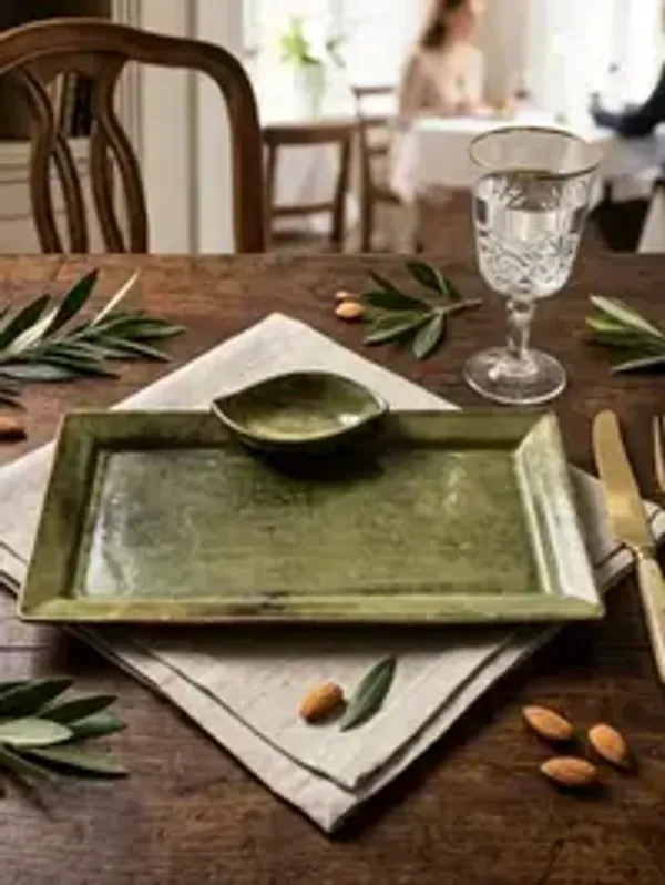 Olive_Regal_Platter_Dip_Bowls_Oval_14_X_7_Inches