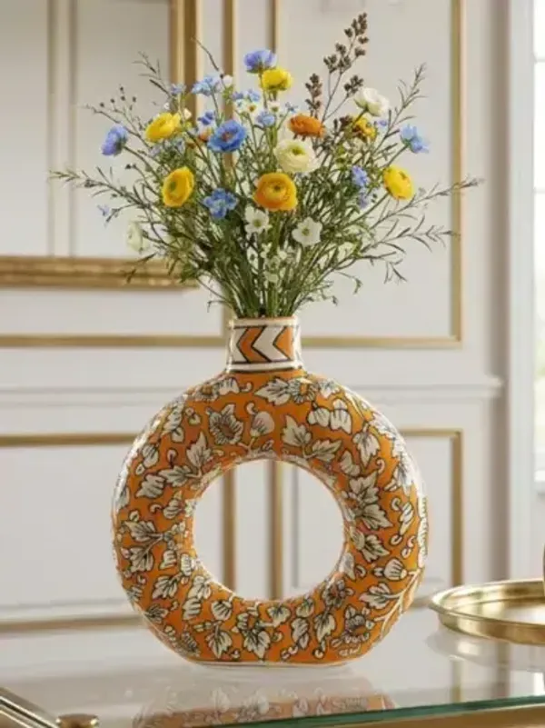 Sunburst_Bloom_Ring_Ceramic_Vase