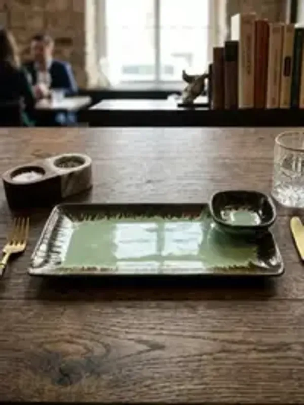 Verdant_Edge_Platter_With_Dip_Bowl_Platter_10_X_5_Inches