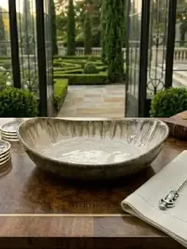 Earthflow_Artisan_Serving_Bowl_Small_8_X_6_Inches