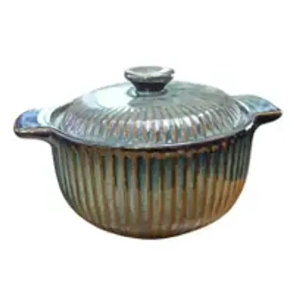 Handcrafted_Studio_Pottery_Casserole_With_Lid_Small_Size_Earth_Glaze_Finish