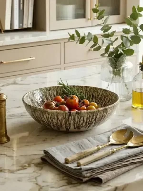 Handcrafted_Rustic_Woodland_Ceramic_Serving_Bowl_7_5_Inch